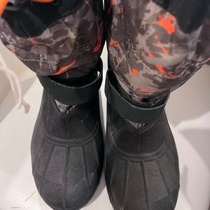 Columbia Big Kids Snow boot